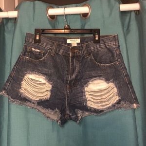 Distressed high waist shorts